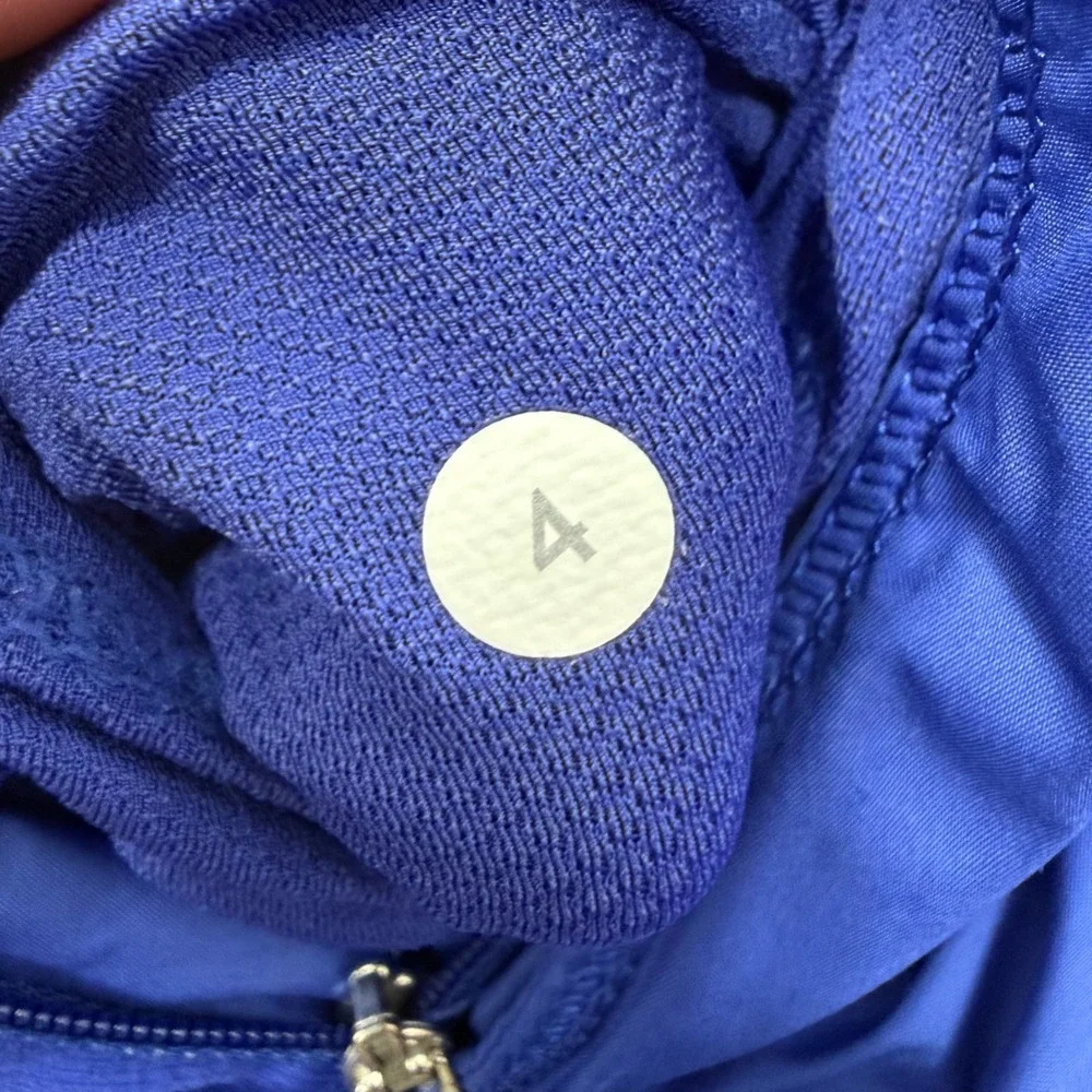 Lululemon Royal Blue Run Jacket Stowable Hood Thumbholes Size 4